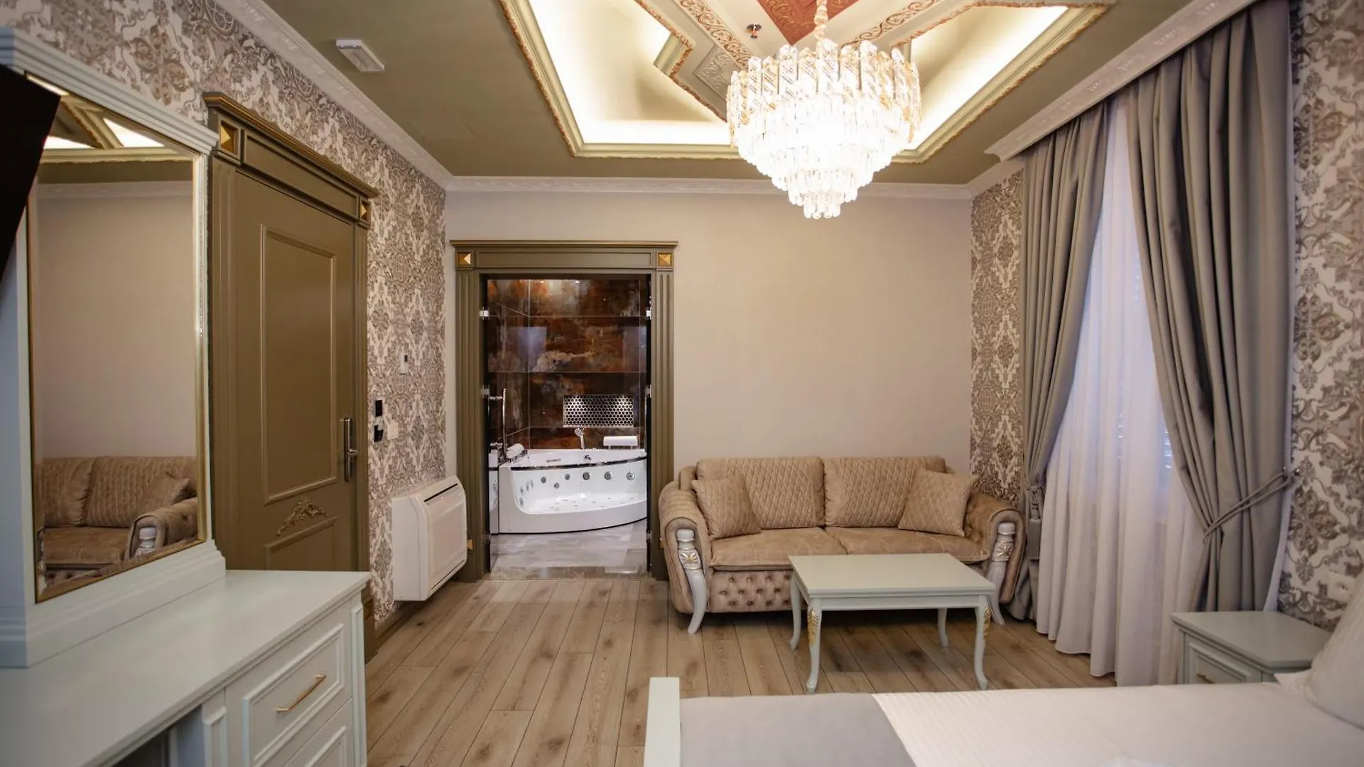 Ervini Boutique Hotel شكودر 4*,  ألبانيا